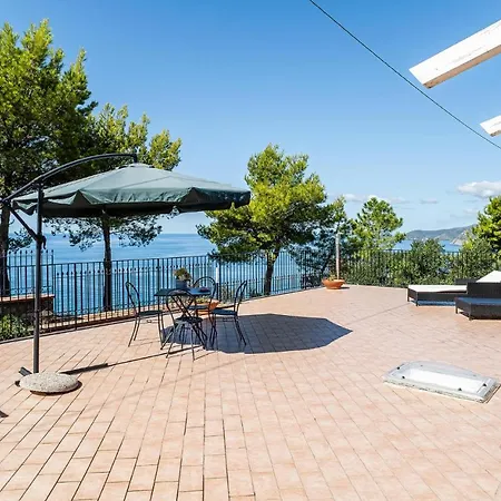 Casa Grecale * Acciaroli